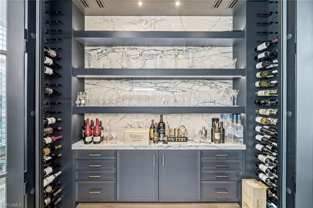 2191 Coach House Lane Naples, FL 34105 - Photo 16 of 48