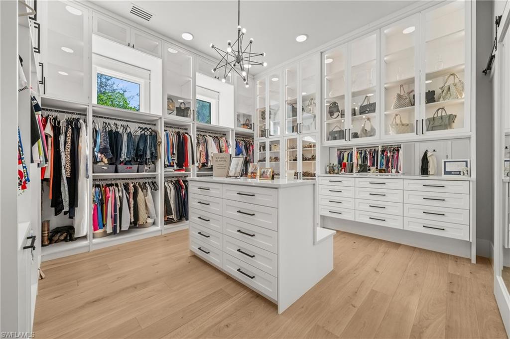 2191 Coach House Lane Naples, FL 34105 - Photo 26 of 48