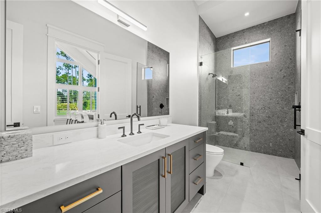 2191 Coach House Lane Naples, FL 34105 - Photo 29 of 48