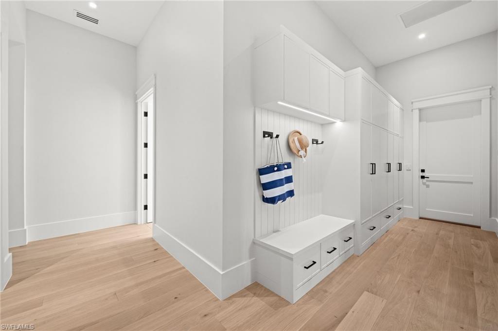 2191 Coach House Lane Naples, FL 34105 - Photo 40 of 48