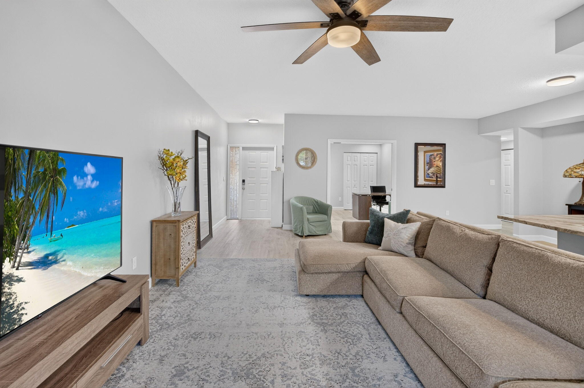 17050 Emile Street, Unit 2 Boca Raton, FL 33487 - Photo 7 of 42 10-web-or-mls-DSC_9705