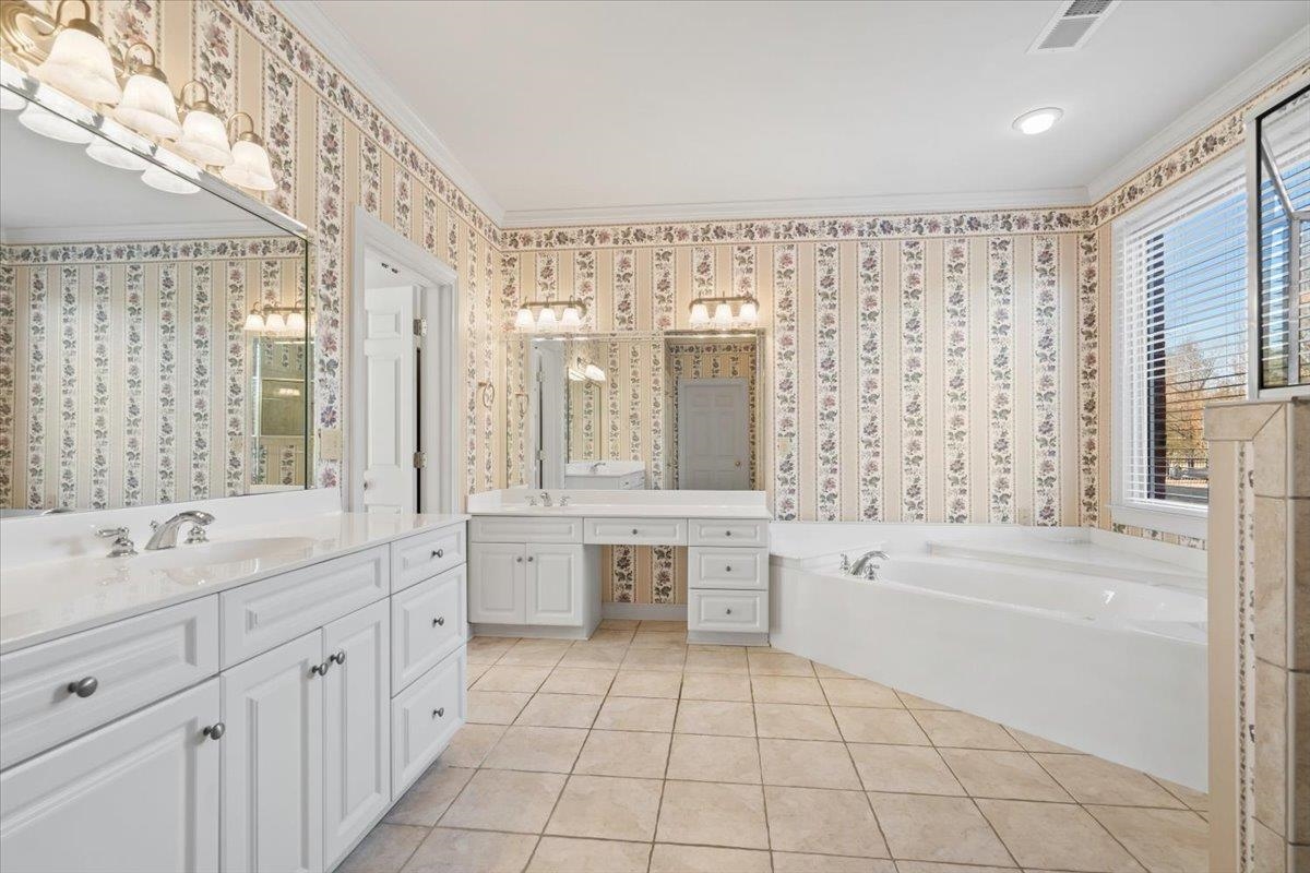 5033 Rowen Oak Road Collierville, TN 38017 - Photo 15 of 31 Gallery Image 15