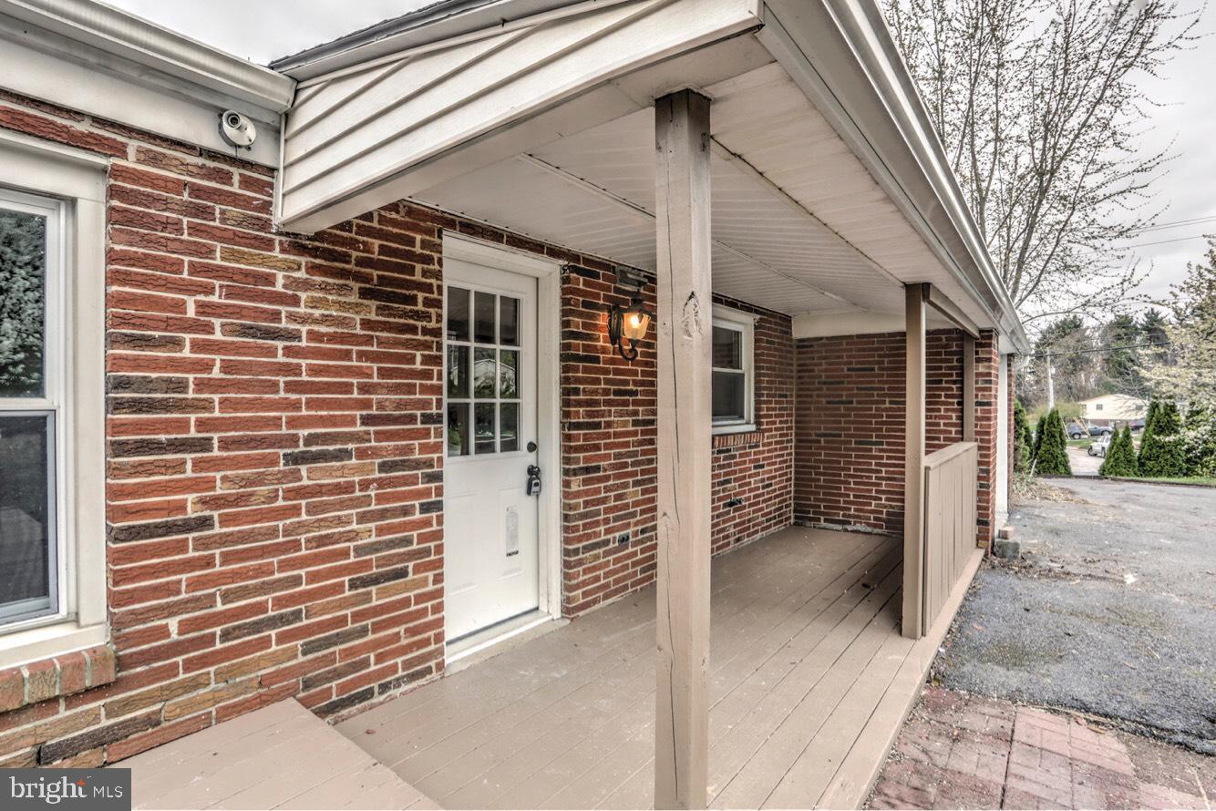 811 Bonneview Road York, PA 17406 - Photo 11 of 30 Gallery Image 11