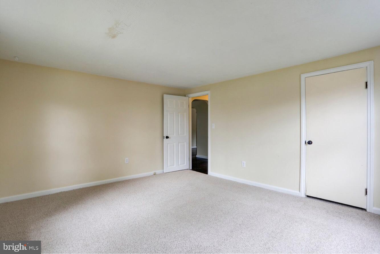 811 Bonneview Road York, PA 17406 - Photo 17 of 30 Gallery Image 17