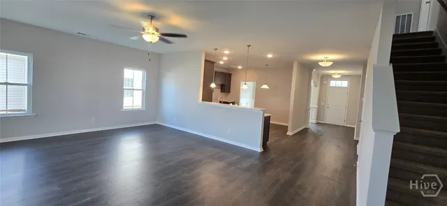 $2,800 | 123 Chilburn Circle, Bloomingdale, GA 31302