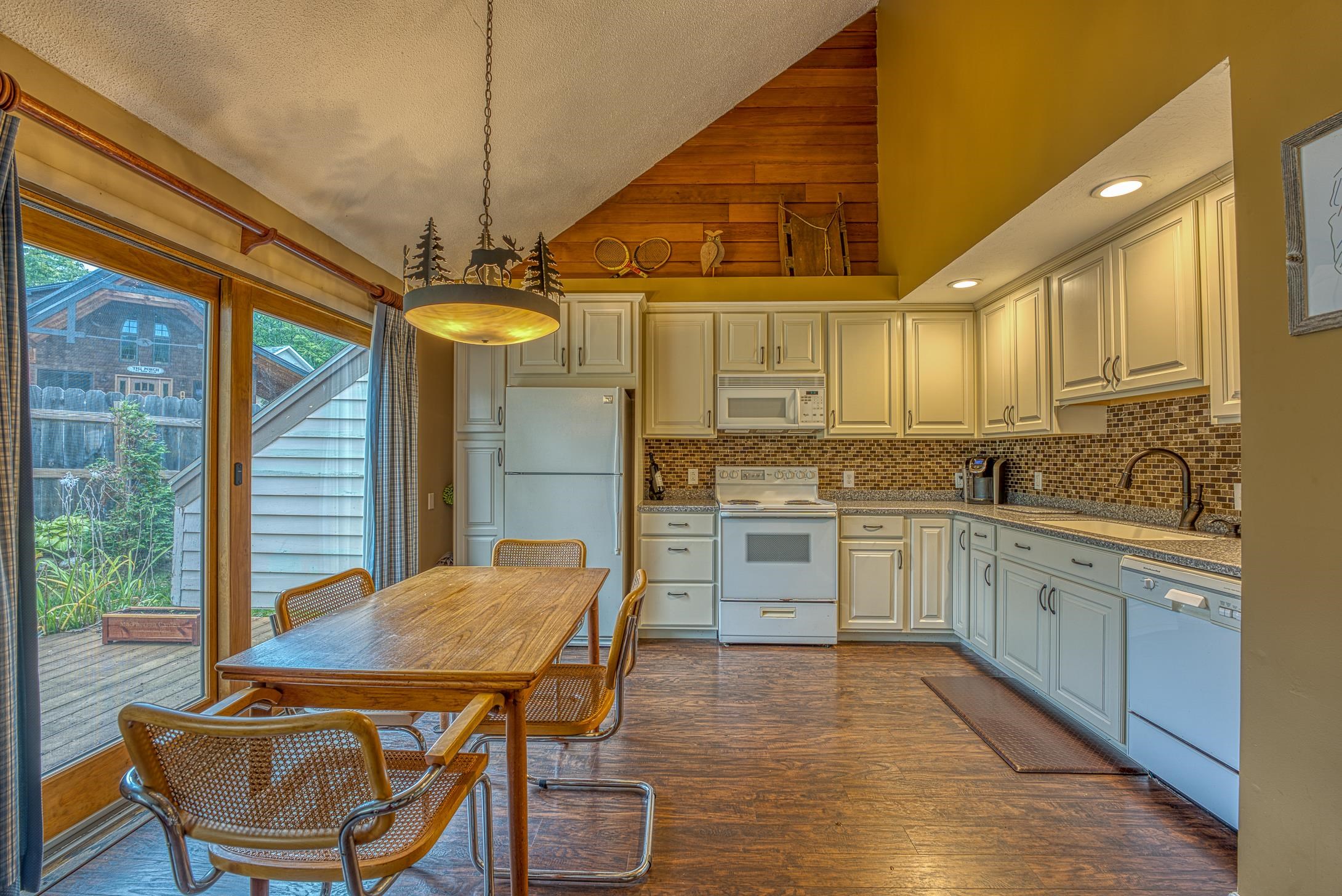4 Loon Valley Road, Unit 1 Lincoln, NH 03251 - Photo 8 of 33