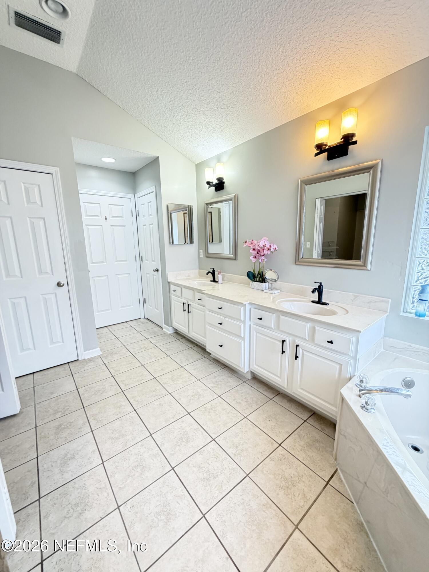 12381 Flynn Road Jacksonville, FL 32223 - Photo 18 of 50 IMG_8183