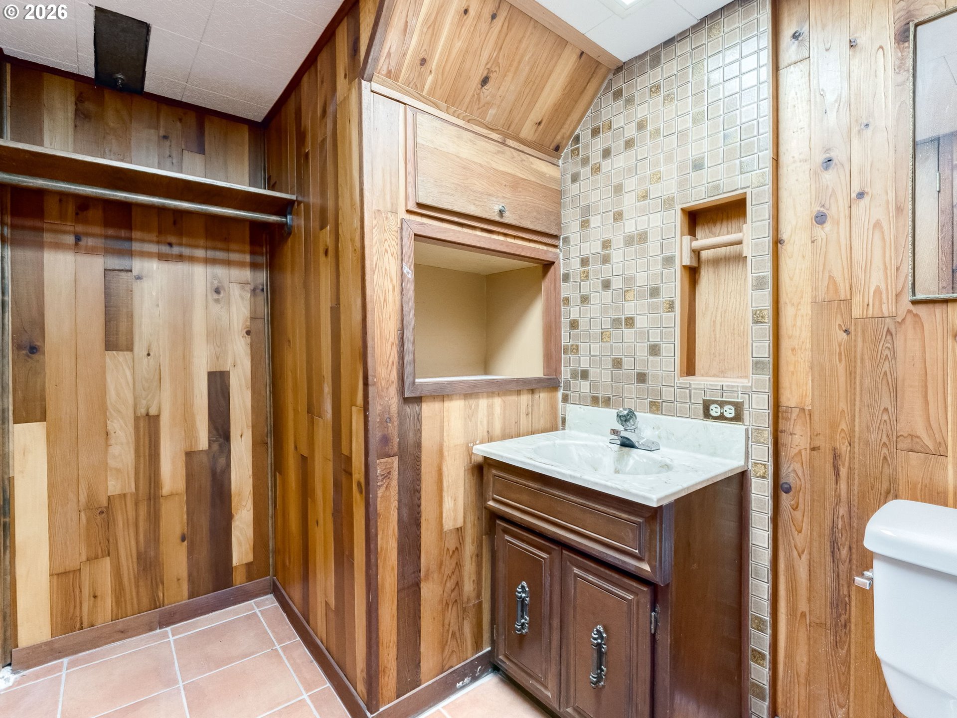 3690 Southwest 96th Avenue Portland, OR 97225 - Photo 33 of 47