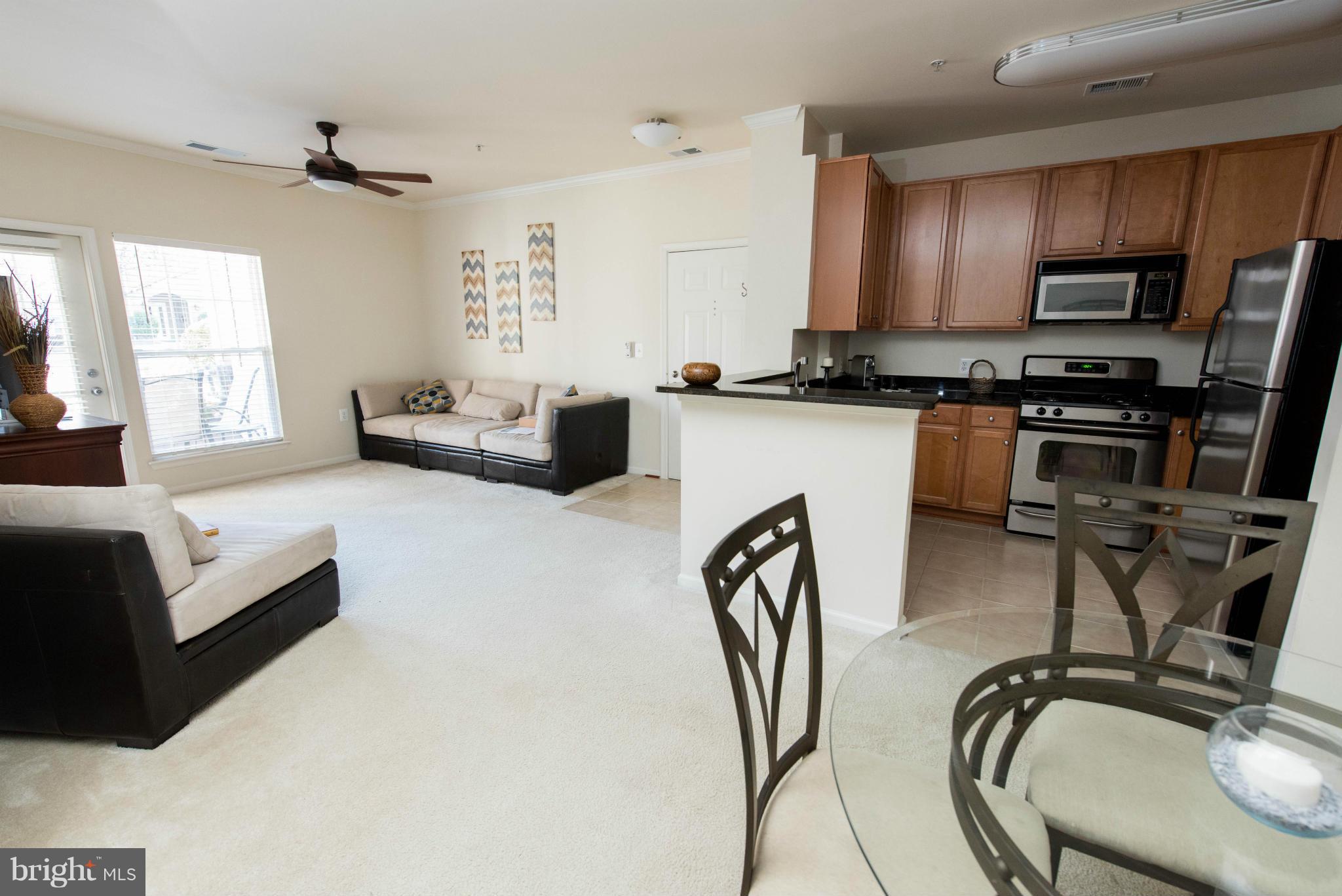 1516 North Point Drive, Unit 104 Reston, VA 20194 - Photo 8 of 25 Dining Room