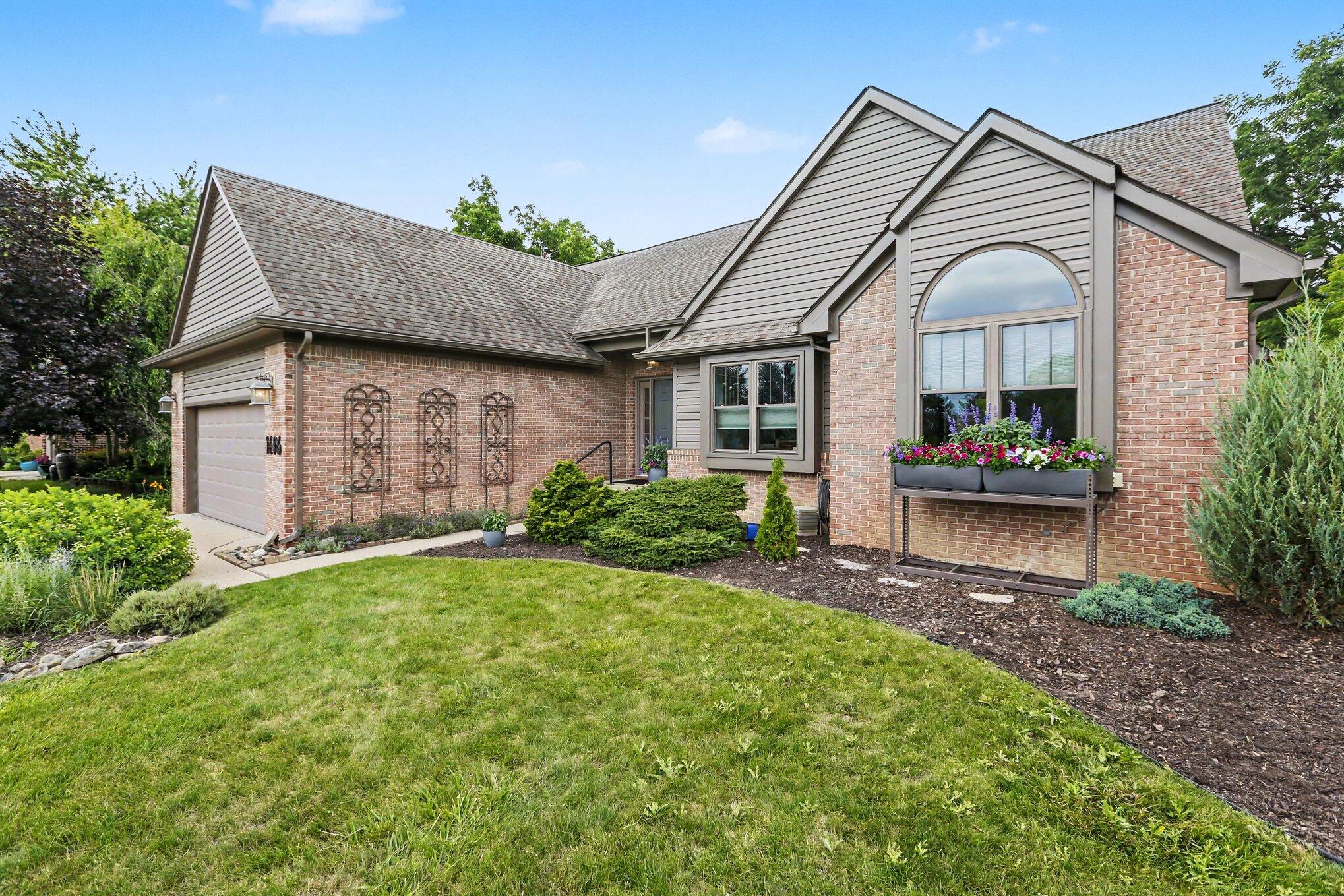 1696 West Ellsworth Road Ann Arbor, MI 48108 - Photo 3 of 37 003_file_1858