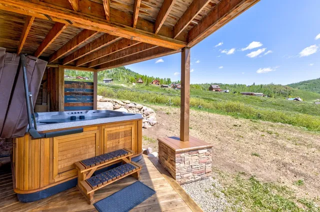 $959,000 | 26870 Beaver Canyon Drive, Clark, CO 80428