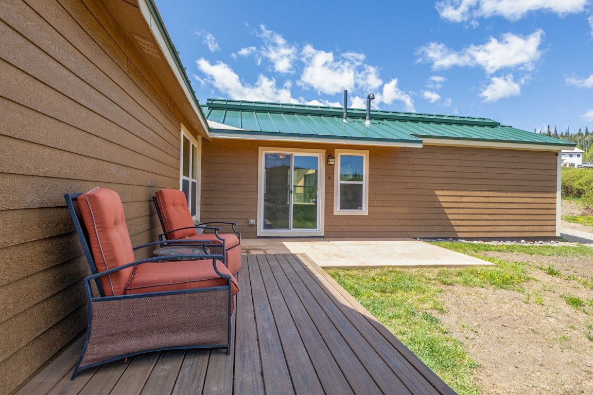26870 Beaver Canyon Drive Clark, CO 80428 - Photo 43 of 50 a view of a two chairs in the roof deck