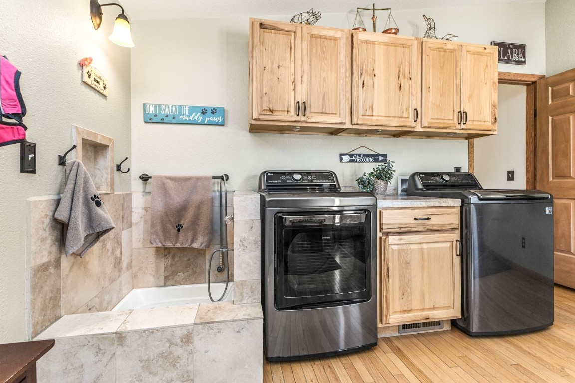 26870 Beaver Canyon Drive Clark, CO 80428 - Photo 9 of 50 a kitchen with stainless steel appliances granite countertop a stove a refrigerator and a refrigerator