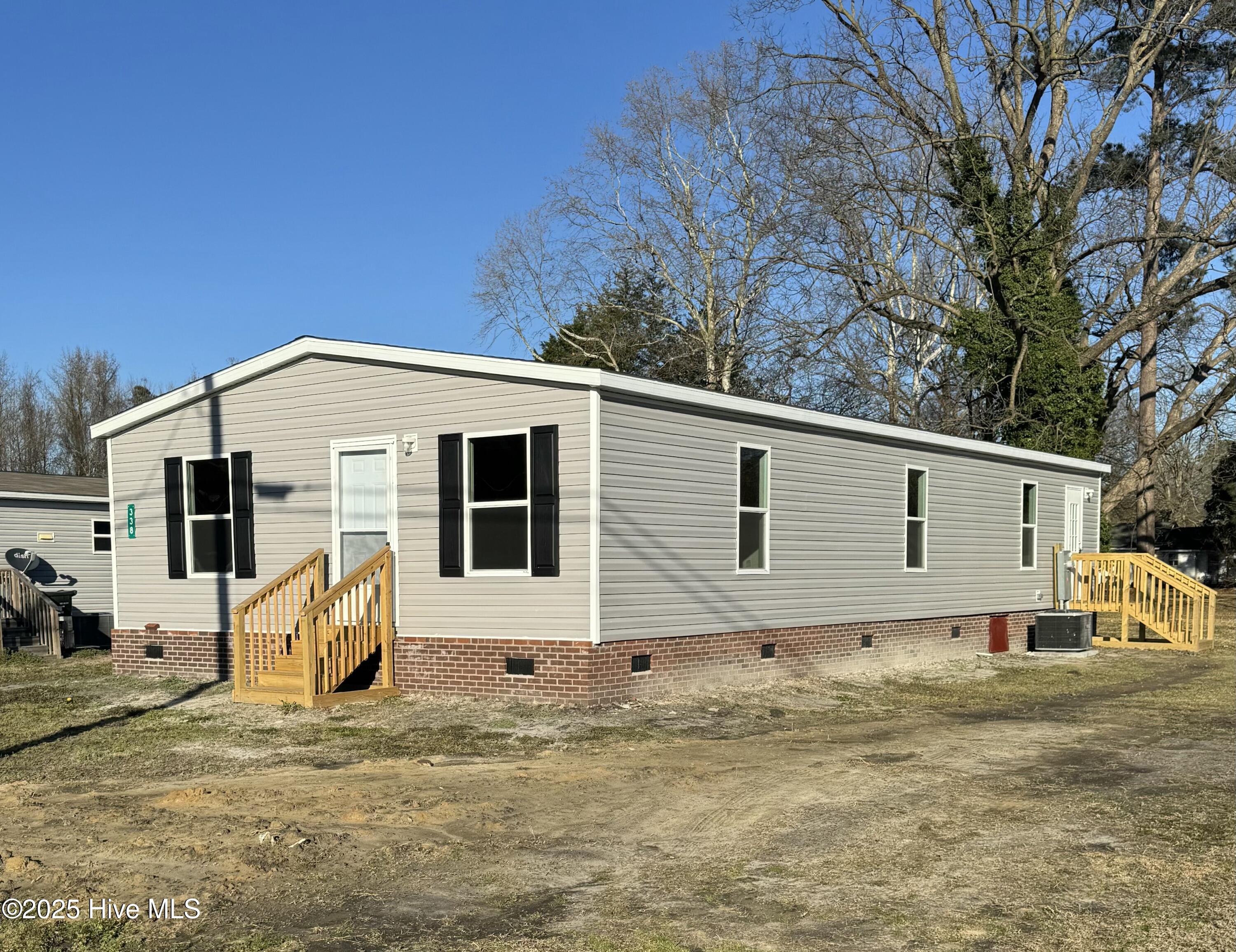 338 Yancey Street Warsaw, NC 28398 - Photo 1 of 15 Front Side