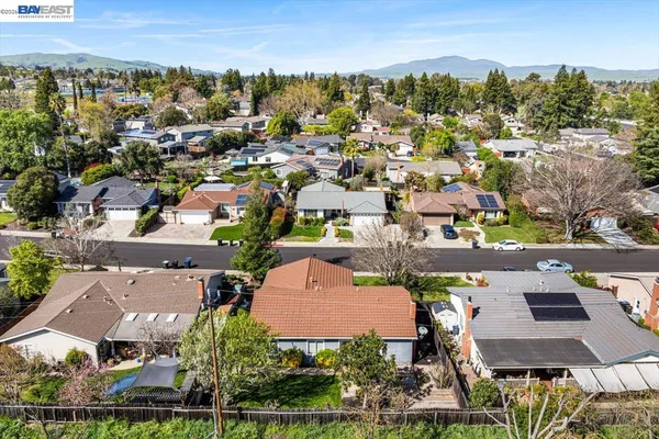 $1,299,998 | 3647 Ashwood Drive, Pleasanton, CA 94588