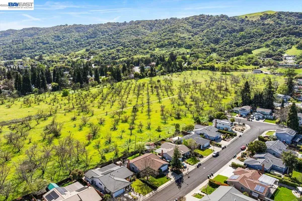 $1,299,998 | 3647 Ashwood Drive, Pleasanton, CA 94588