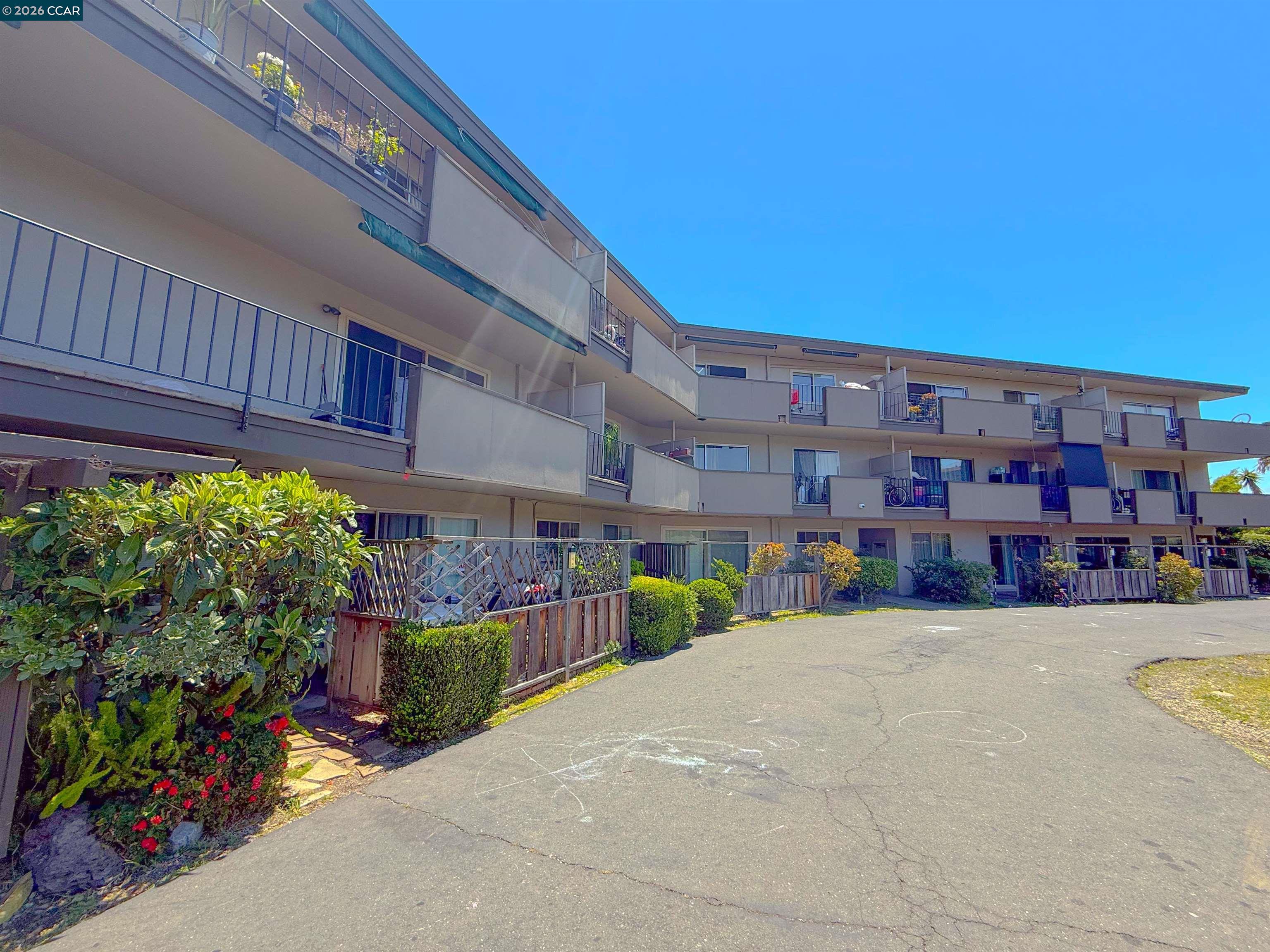 155 Canal Street, Unit 12 San Rafael, CA 94901 - Photo 15 of 17