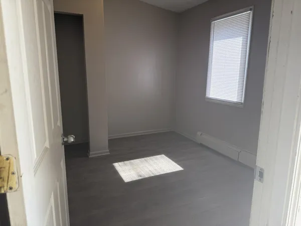 $499,000 | 1204 East 7th Street, St. Paul, MN 55106