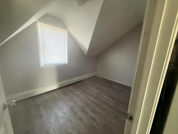 $499,000 | 1204 East 7th Street, St. Paul, MN 55106