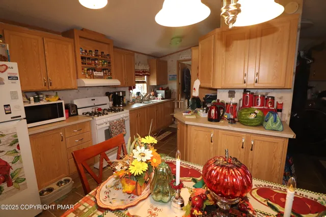 $85,000 | 163 Sheldan Lane, Lehighton, PA 18235