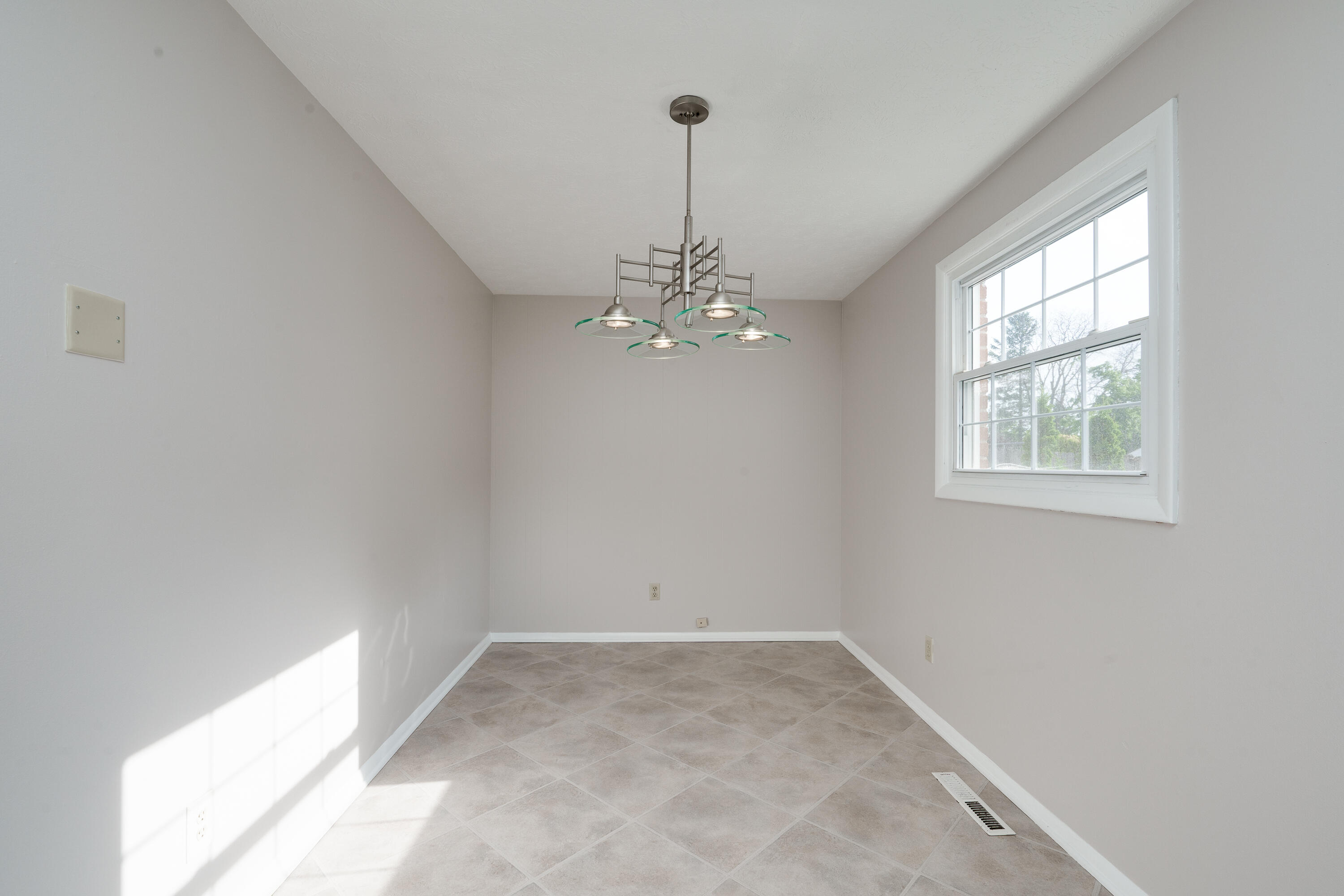 2770 County Line Road Dayton, OH 45430 - Photo 20 of 55