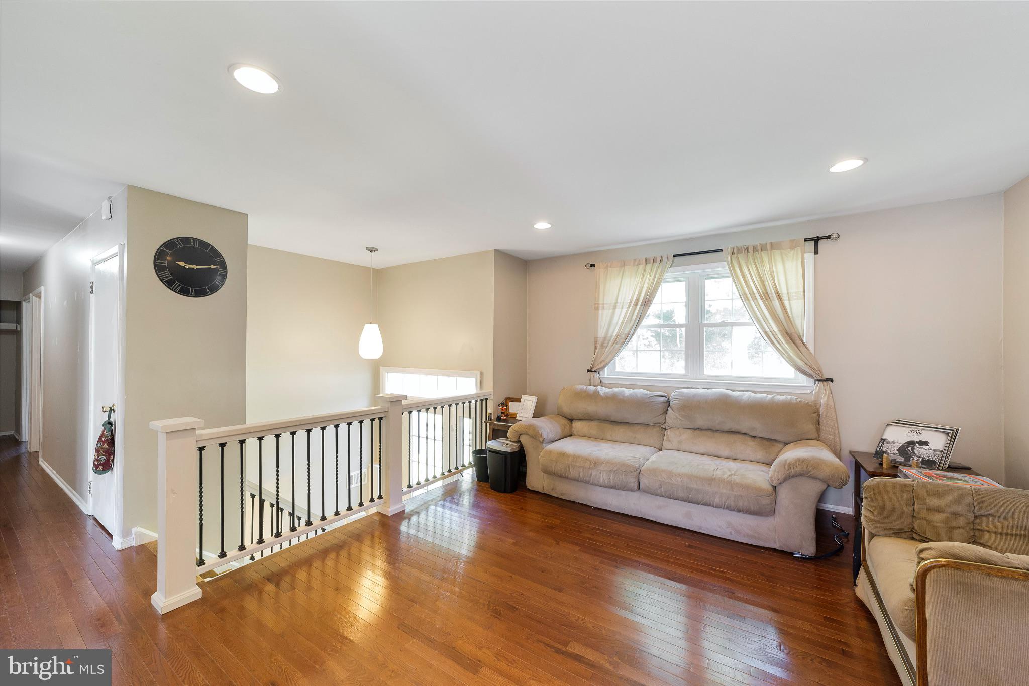 136 Sunset Hollow Road West Chester, PA 19380 - Photo 3 of 34 Living Room