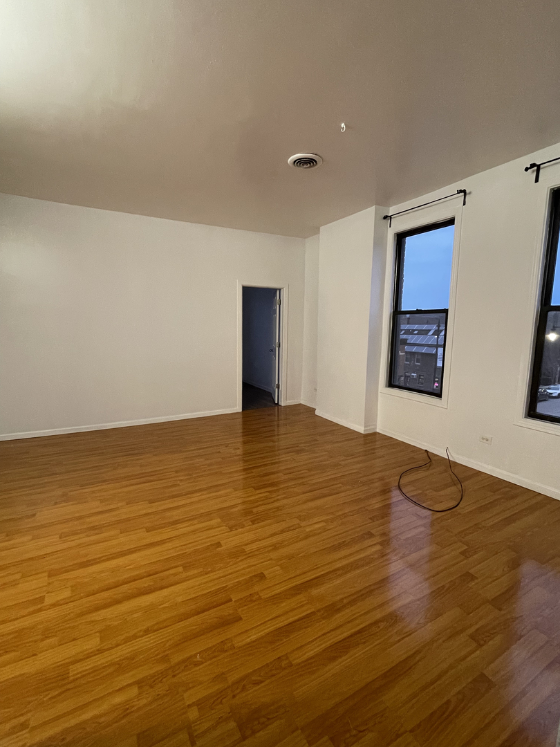 3201 South Morgan Street, Unit 3F Chicago, IL 60608 - Photo 7 of 12