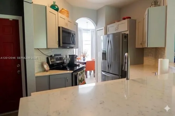 $3,950 | 11805 Southwest 138th Avenue, Miami, FL 33186