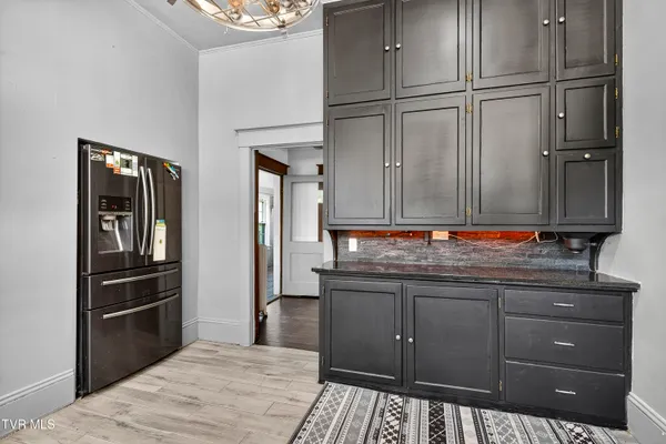 $279,000 | 407 College Street, Marion, VA 24354