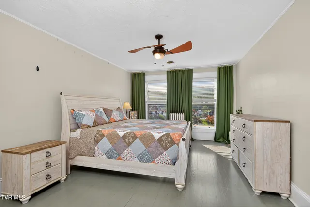 $279,000 | 407 College Street, Marion, VA 24354