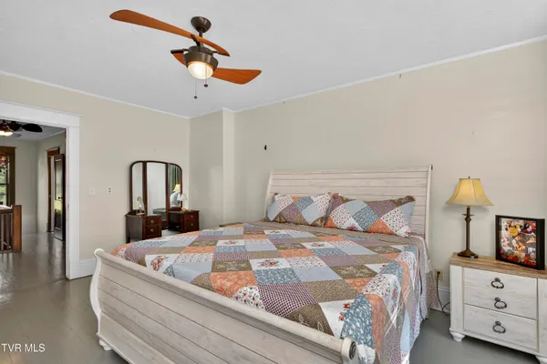 $279,000 | 407 College Street, Marion, VA 24354