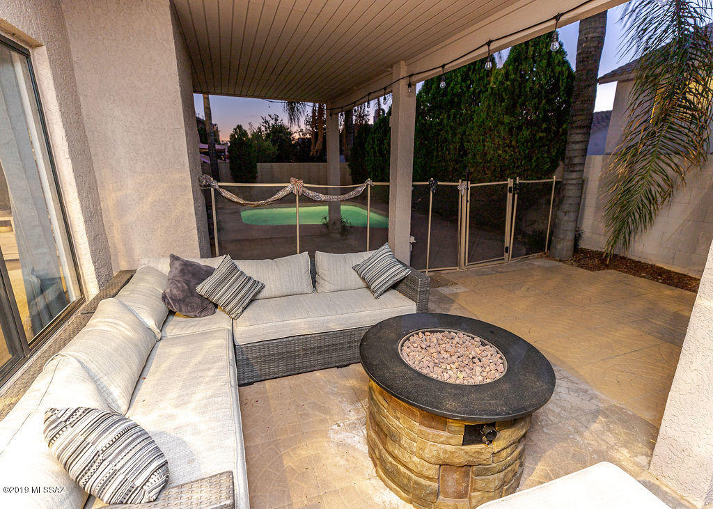 12555 North Copper Queen Way Tucson, AZ 85755 - Photo 36 of 42