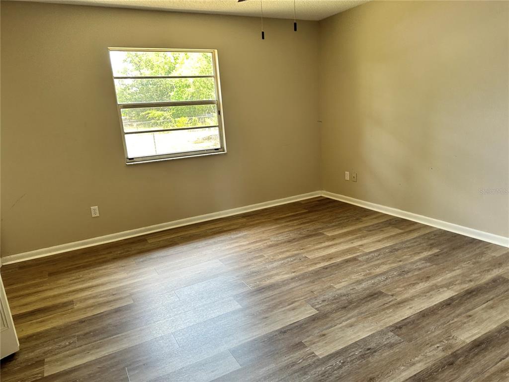 469 Emerald Road Ocala, FL 34472 - Photo 11 of 12