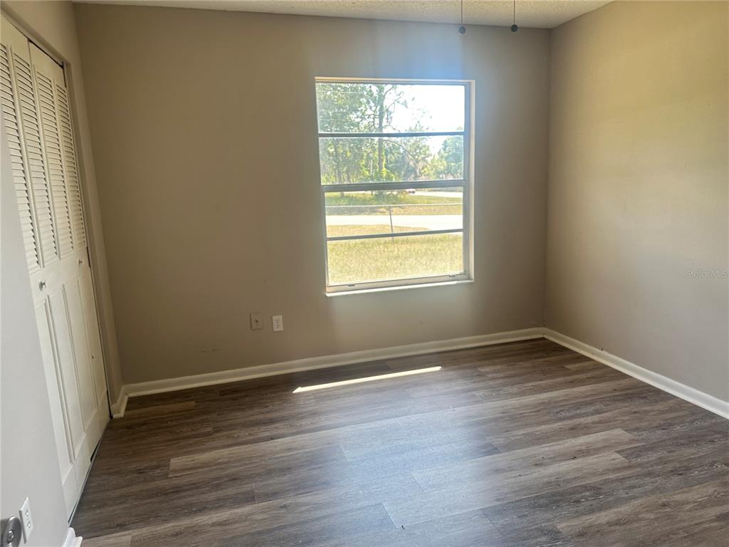 469 Emerald Road Ocala, FL 34472 - Photo 9 of 12