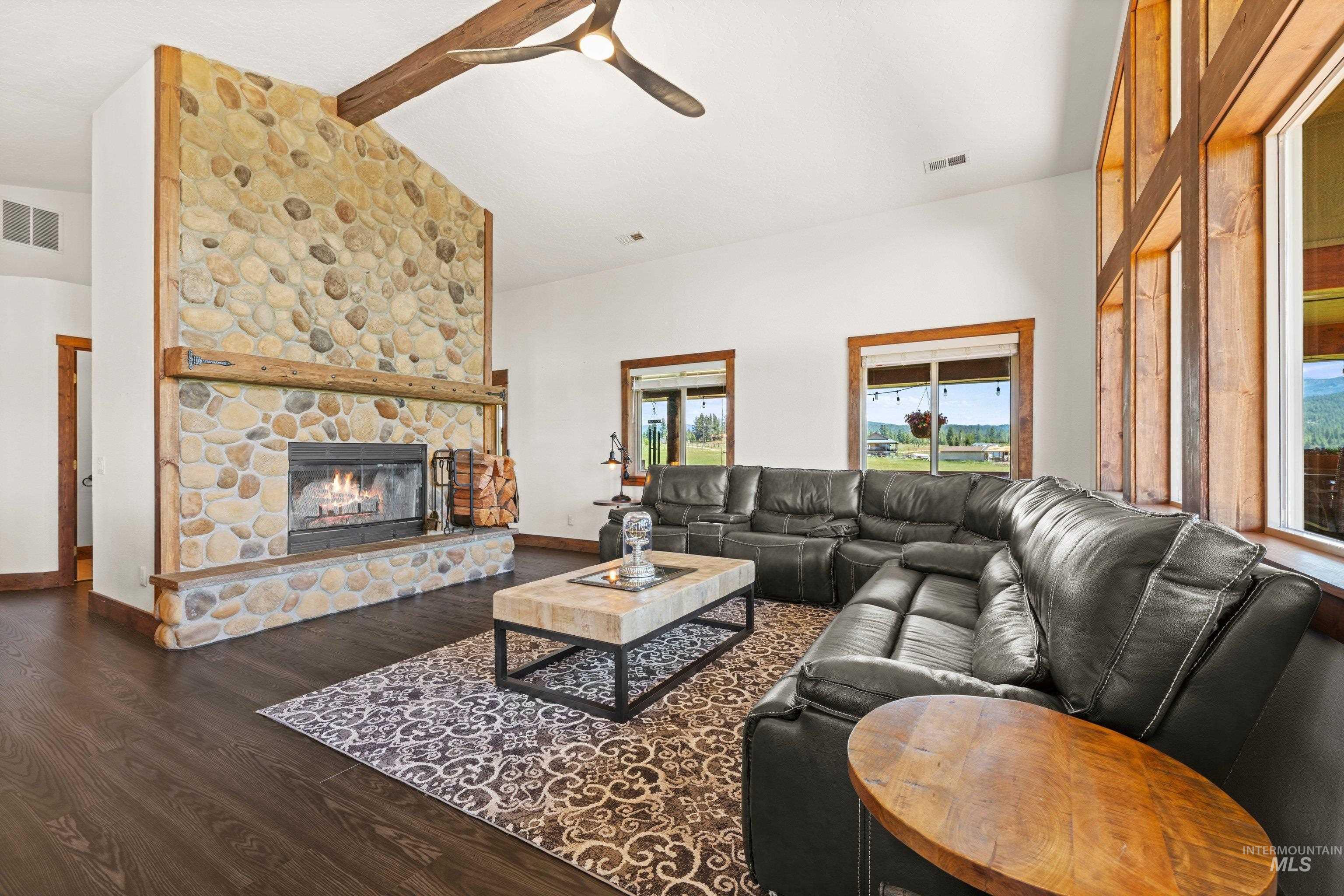 136 Goslin Loop Cascade, ID 83611 - Photo 14 of 50