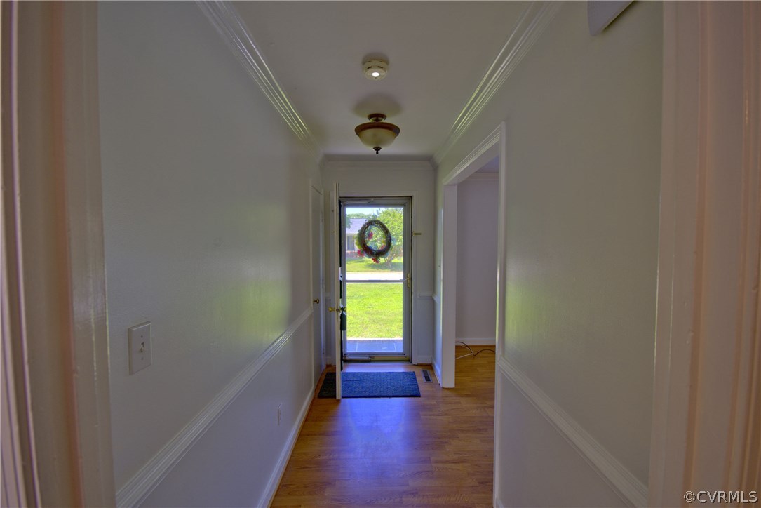 1313 Hermitage Road Colonial Heights, VA 23834 - Photo 5 of 27 Gallery Image 5