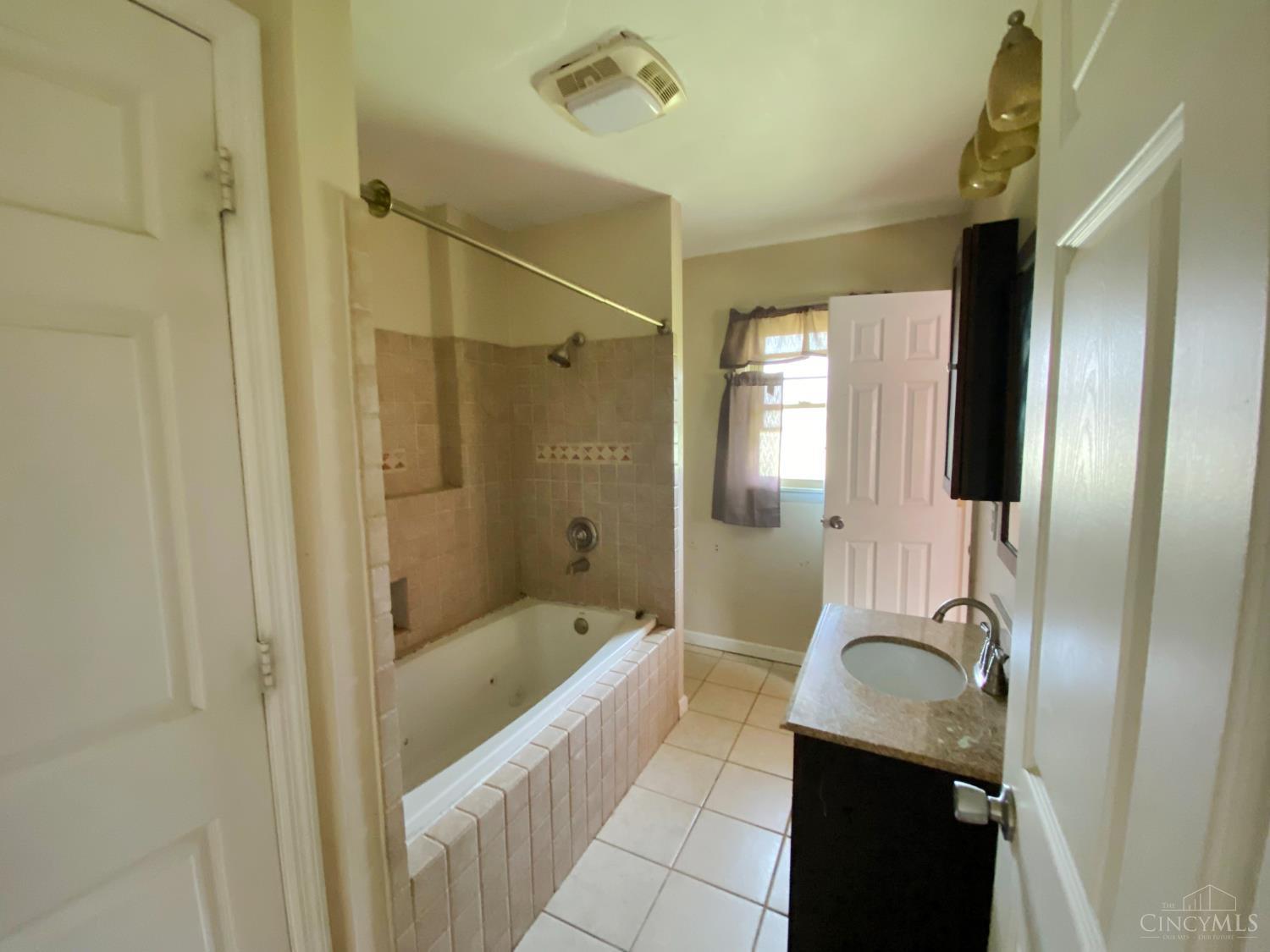 1858 Stivers Road Aberdeen, OH 45101 - Photo 17 of 26