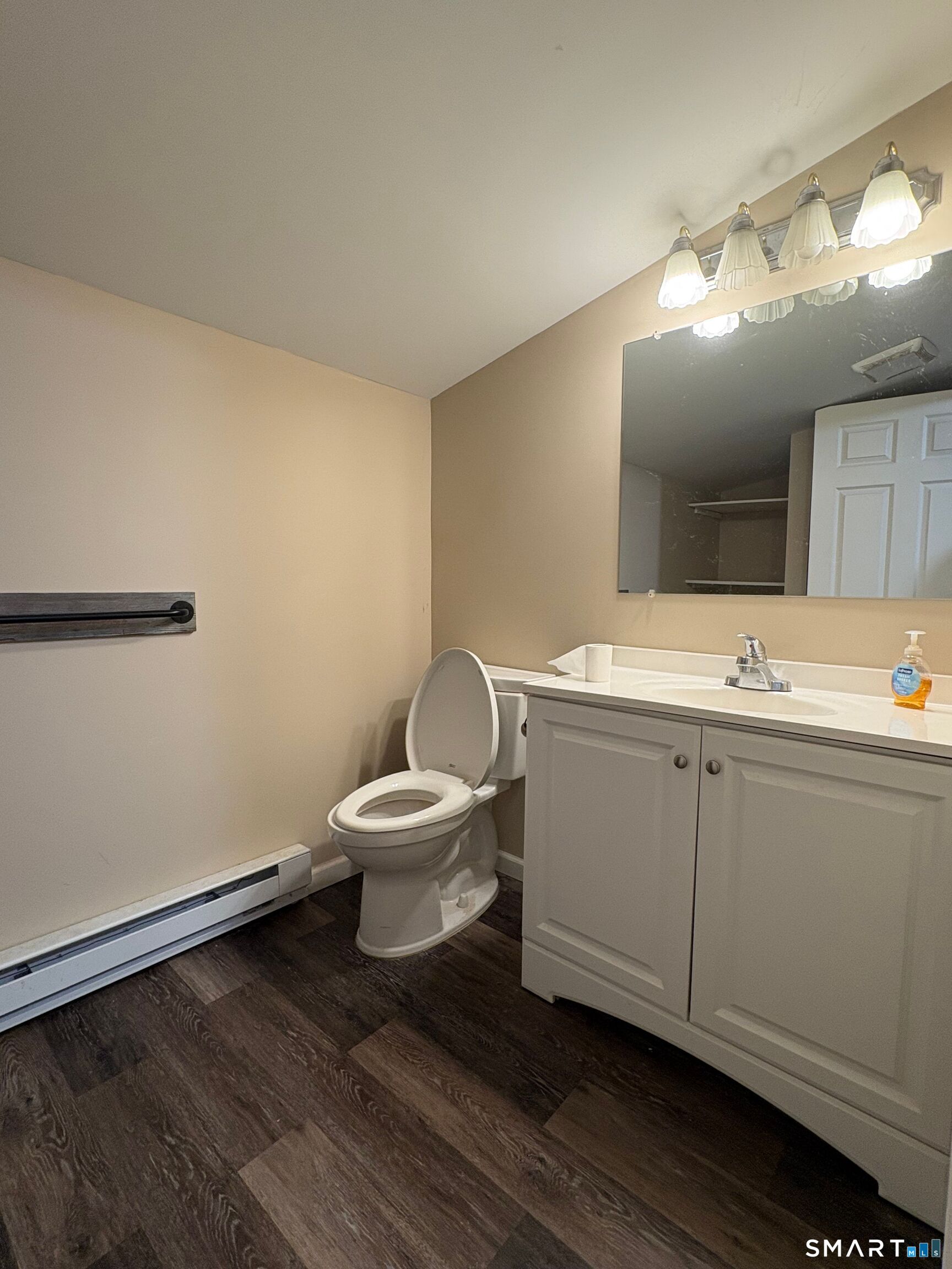 1185 Randolph Road, Unit BACK Middletown, CT 06457 - Photo 8 of 14 Gallery Image 8