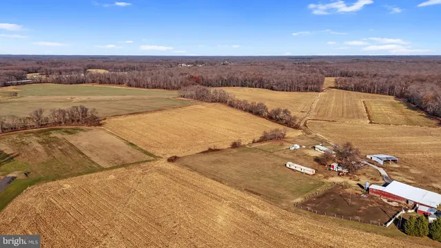 $589,900 | 461 Hartly Road, Hartly, DE 19953