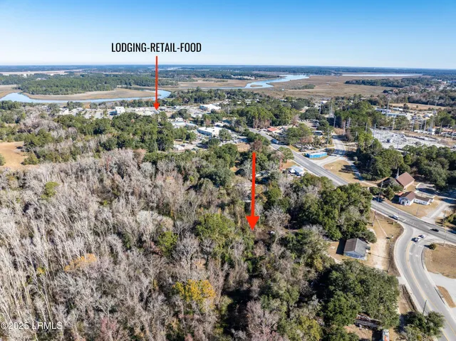 $500,000 | 82 Broad River Boulevard, Unit B, Beaufort, SC 29906