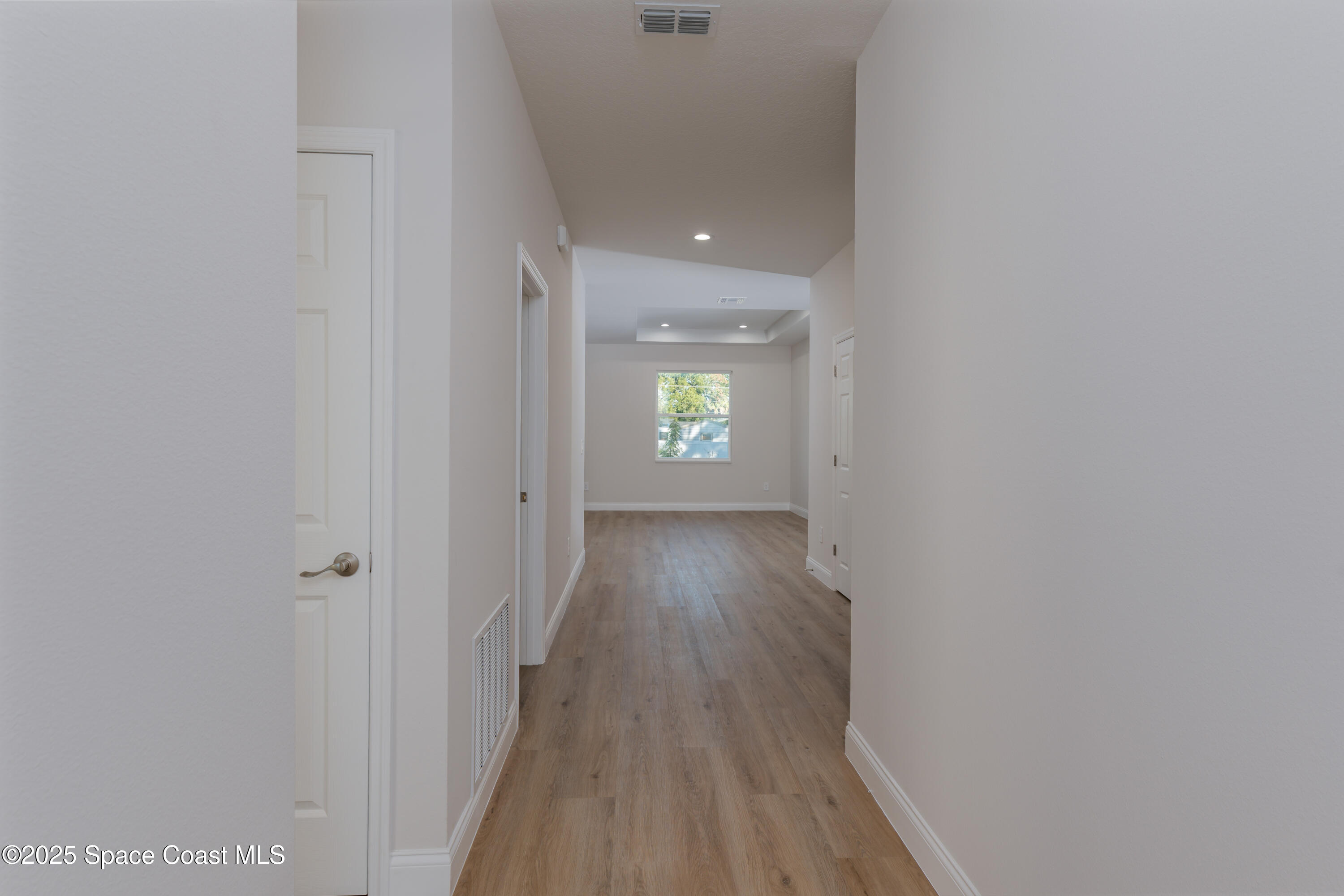 132 Caracas Road DeBary, FL 32713 - Photo 13 of 43 132CaracasRoad-Interior-1