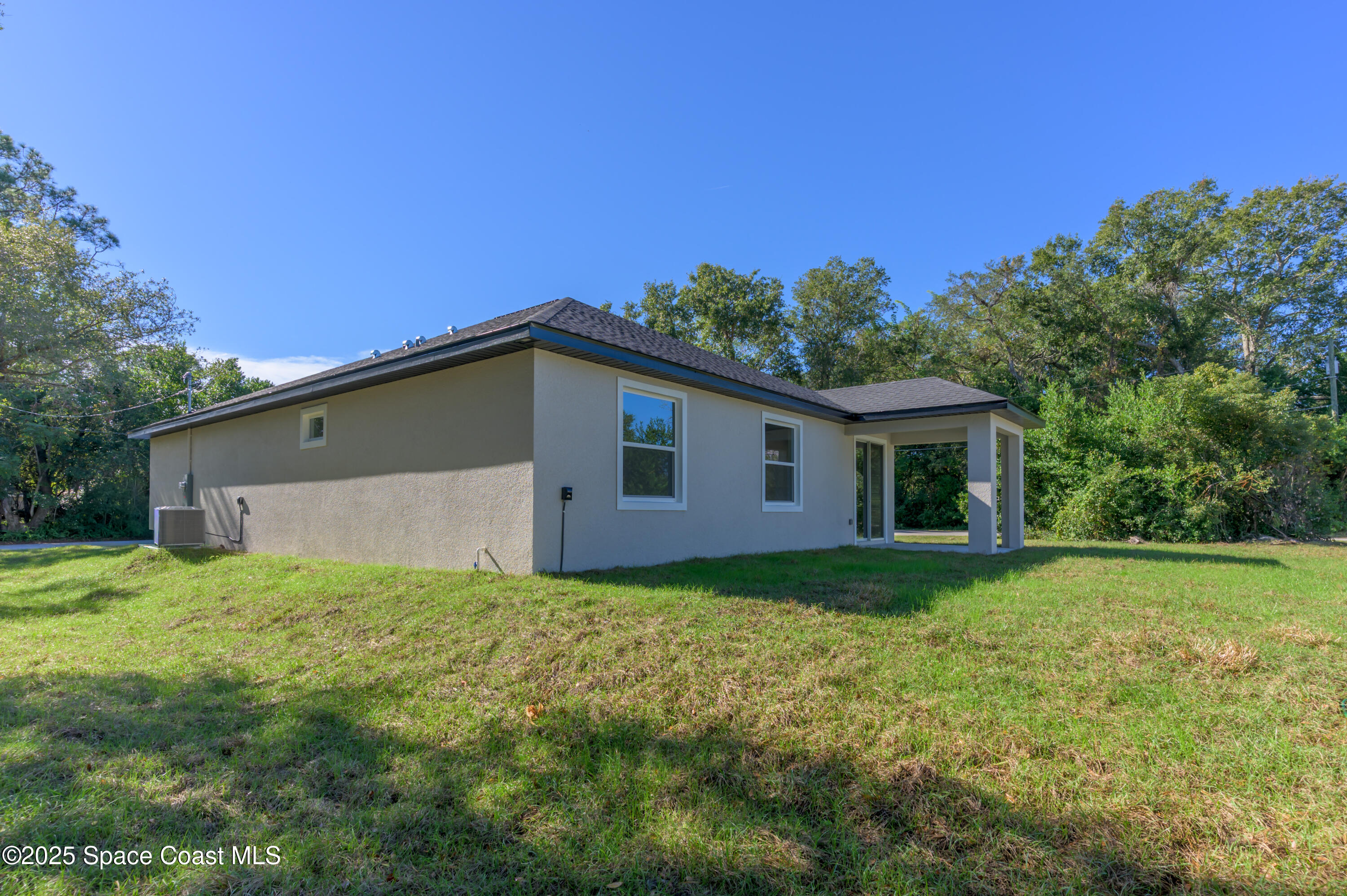 132 Caracas Road DeBary, FL 32713 - Photo 9 of 43 132CaracasRoad-Exterior-11