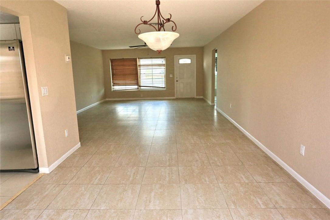 22639 Southwest 65th Avenue Boca Raton, FL 33428 - Photo 19 of 34 Photo 19