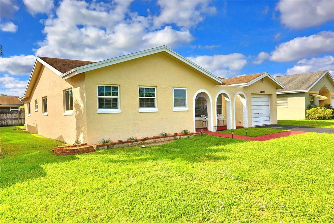 22639 Southwest 65th Avenue Boca Raton, FL 33428 - Photo 2 of 34 Photo 2