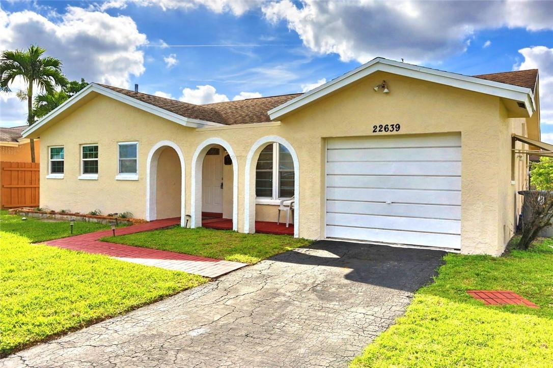 22639 Southwest 65th Avenue Boca Raton, FL 33428 - Photo 4 of 34 Photo 4