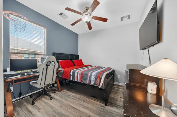 $1,925 | 6407 Bayliss Valley Lane, Katy, TX 77449