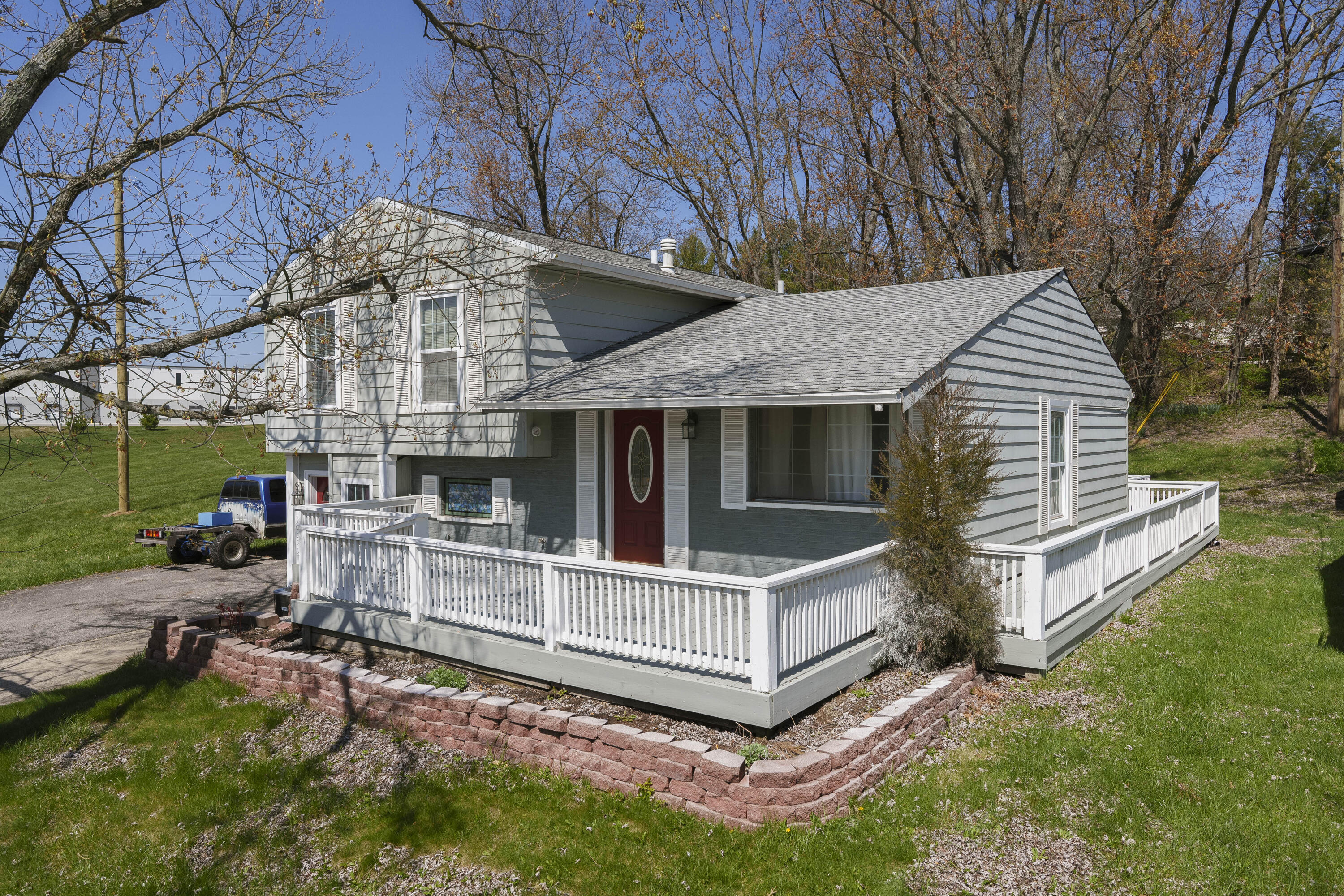 3832 Autumn Road Elsmere, KY 41018 - Photo 17 of 21 Gallery Image 17