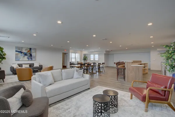 $3,600 | 272 Willow Avenue, Unit 403B, Long Branch, NJ 07740