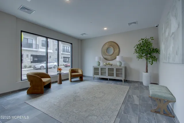 $3,600 | 272 Willow Avenue, Unit 403B, Long Branch, NJ 07740