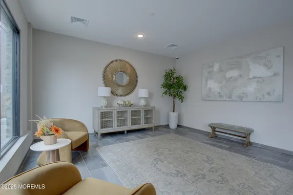 $3,600 | 272 Willow Avenue, Unit 403B, Long Branch, NJ 07740